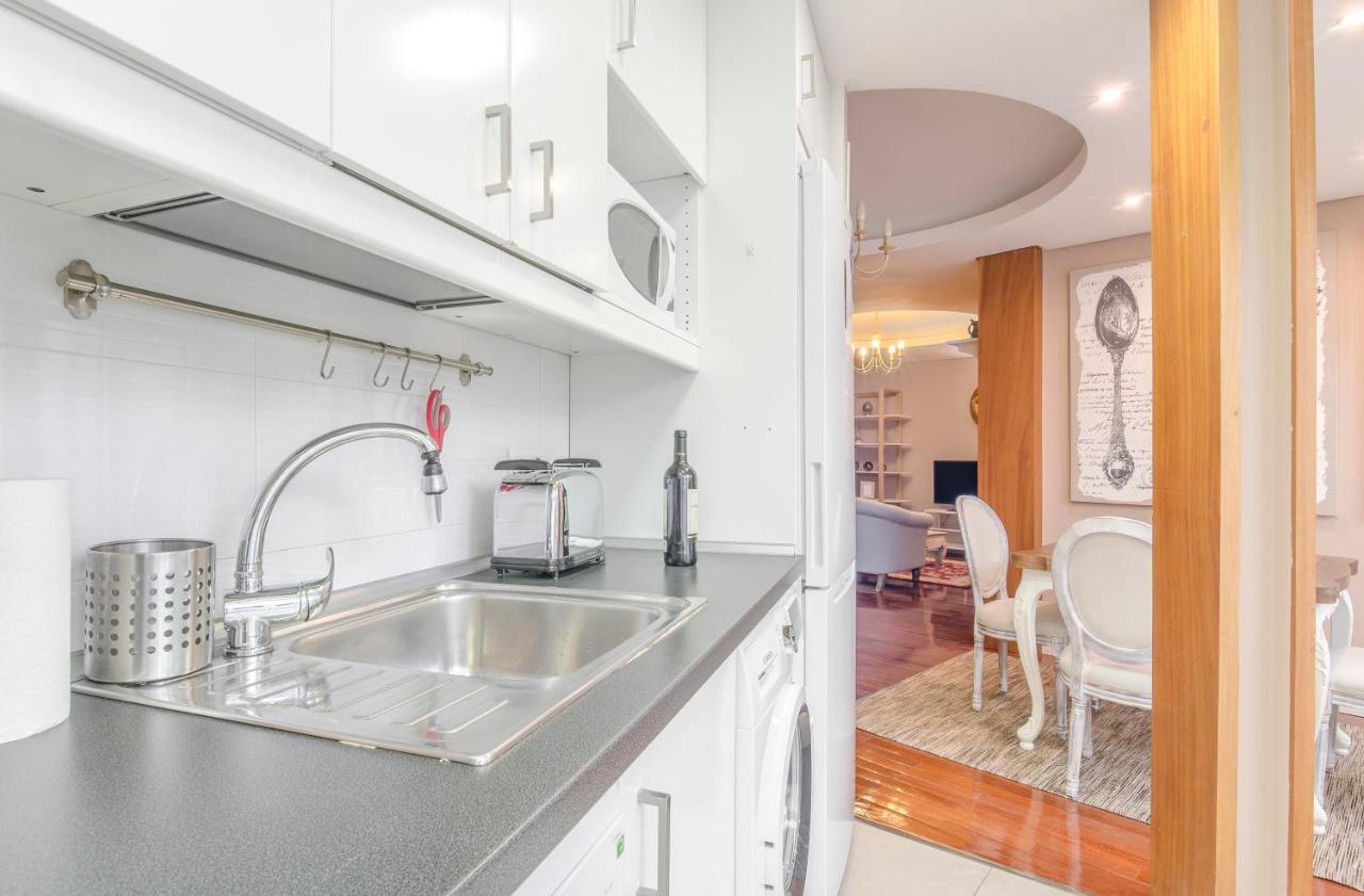 Descalzas Reales Apartment Мадрид Екстериор снимка